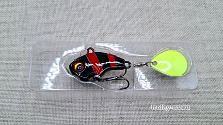 Блесна тейл-спиннер Columbia LITTLE BOMB 28гр цвет 016