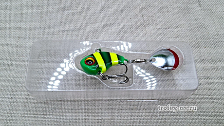 Блесна тейл-спиннер Columbia LITTLE BOMB 14гр цвет 006