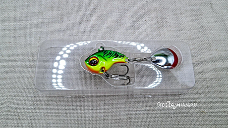 Блесна тейл-спиннер Columbia LITTLE BOMB 14гр цвет 008