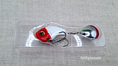 Блесна тейл-спиннер Columbia LITTLE BOMB 28гр цвет 009