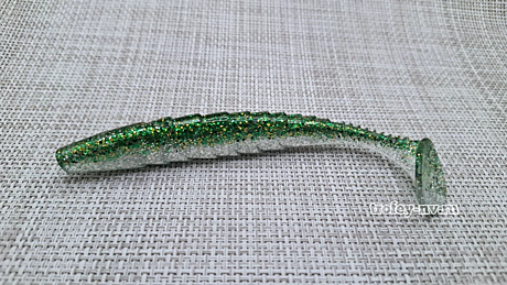 Приманка силиконовая COLUMBIA Geko 115мм цвет 01